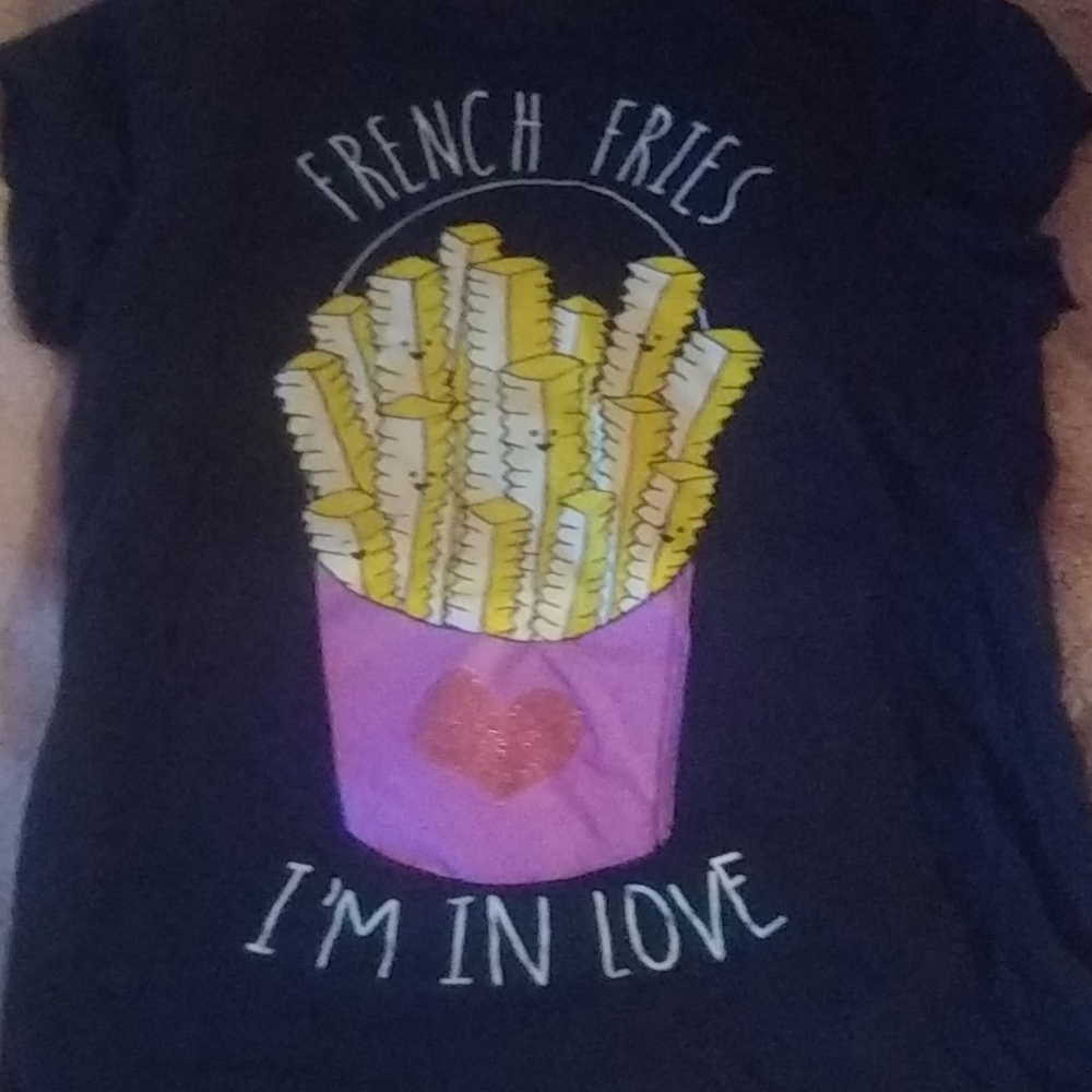 "French Fries, I'm In Love" T-shirt.